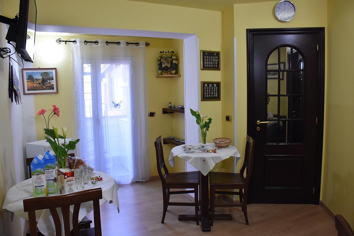B&B La Casa Di Luigi ジャルディーニ・ナクソス エクステリア 写真